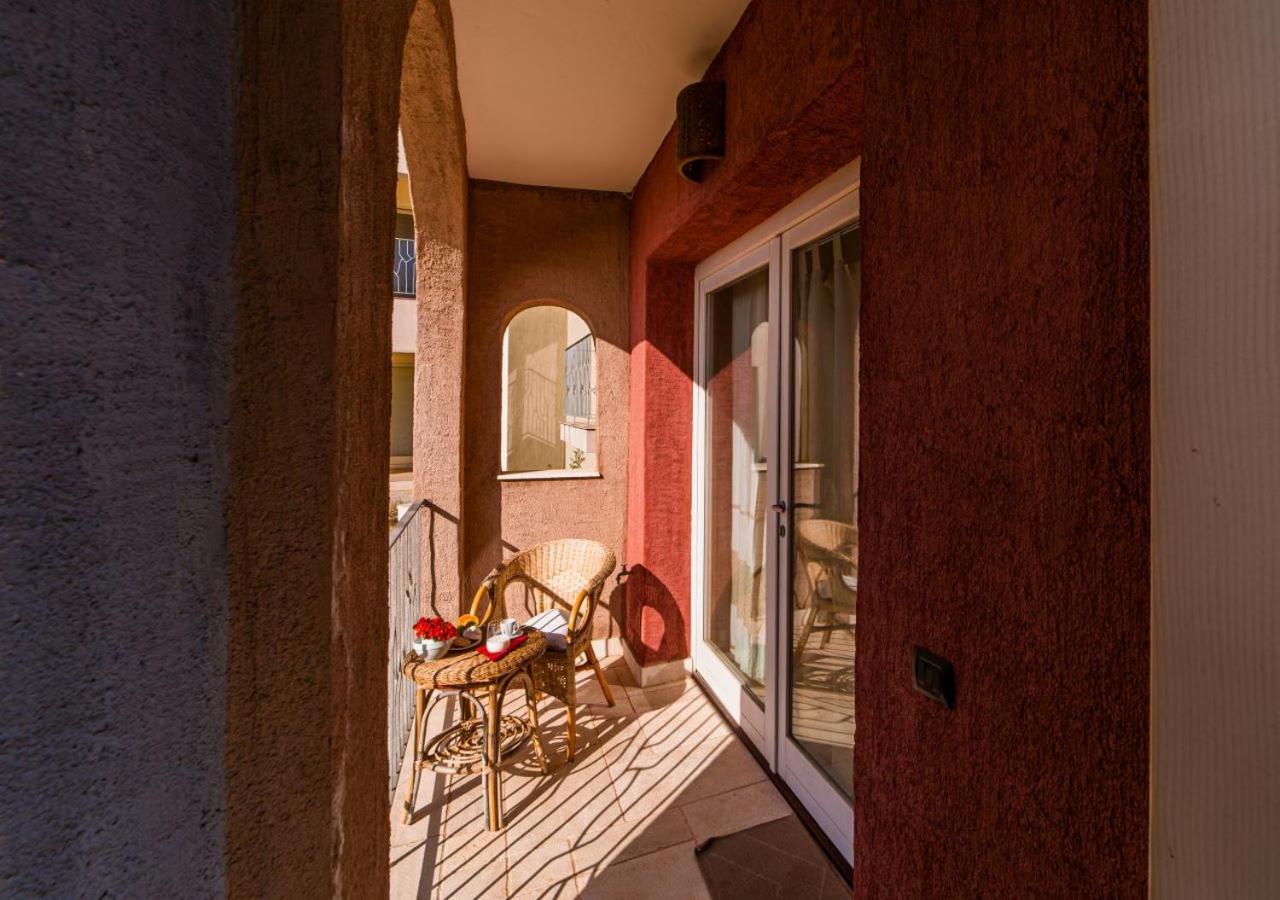 Ferienwohnung Ester's House La Maddalena  Exterior foto